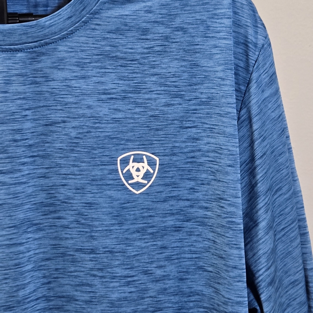 AriatTek Men's Dry-Fit Blue Short Sleeve Workout Tee With Charger Flag Size XL